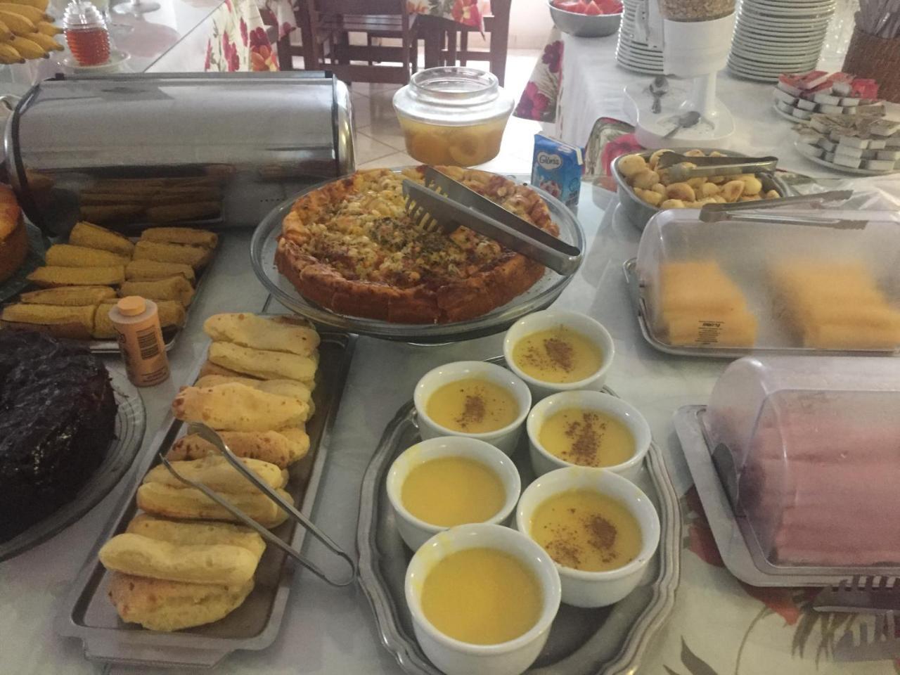 马林阿祖尔酒店 伊利利 外观 照片
